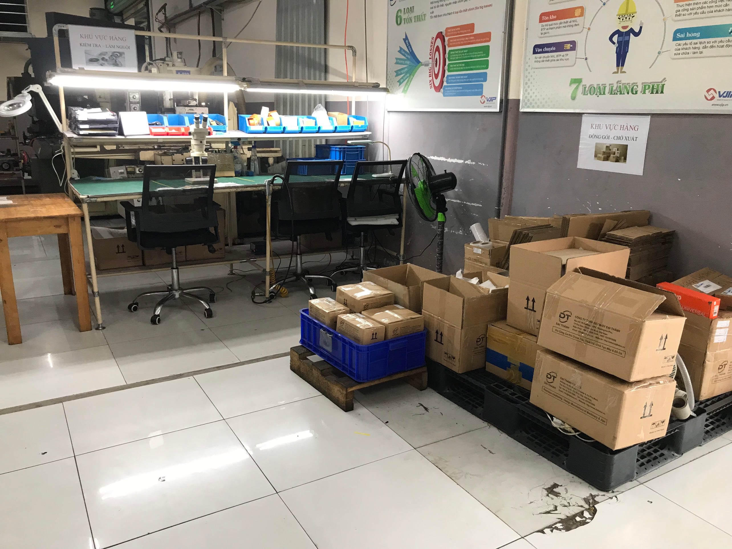 Packing Area (2)
